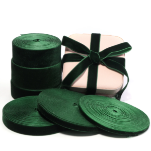 dark green velvet ribbon
